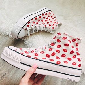 NWT Converse ID Chuck Taylor All Star Women’s Shoes